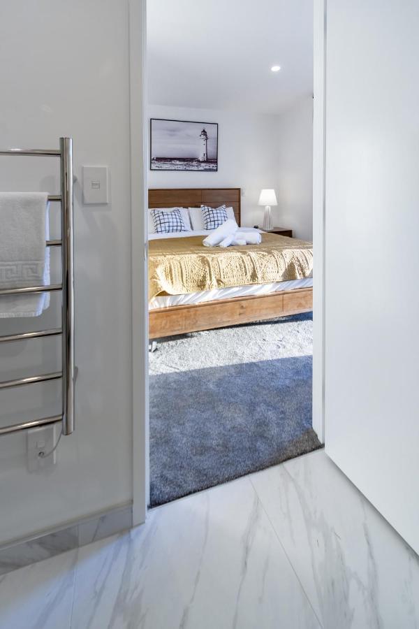 Modern 3 Bed Overlooking Hagley Park Κράισττσερτς Εξωτερικό φωτογραφία